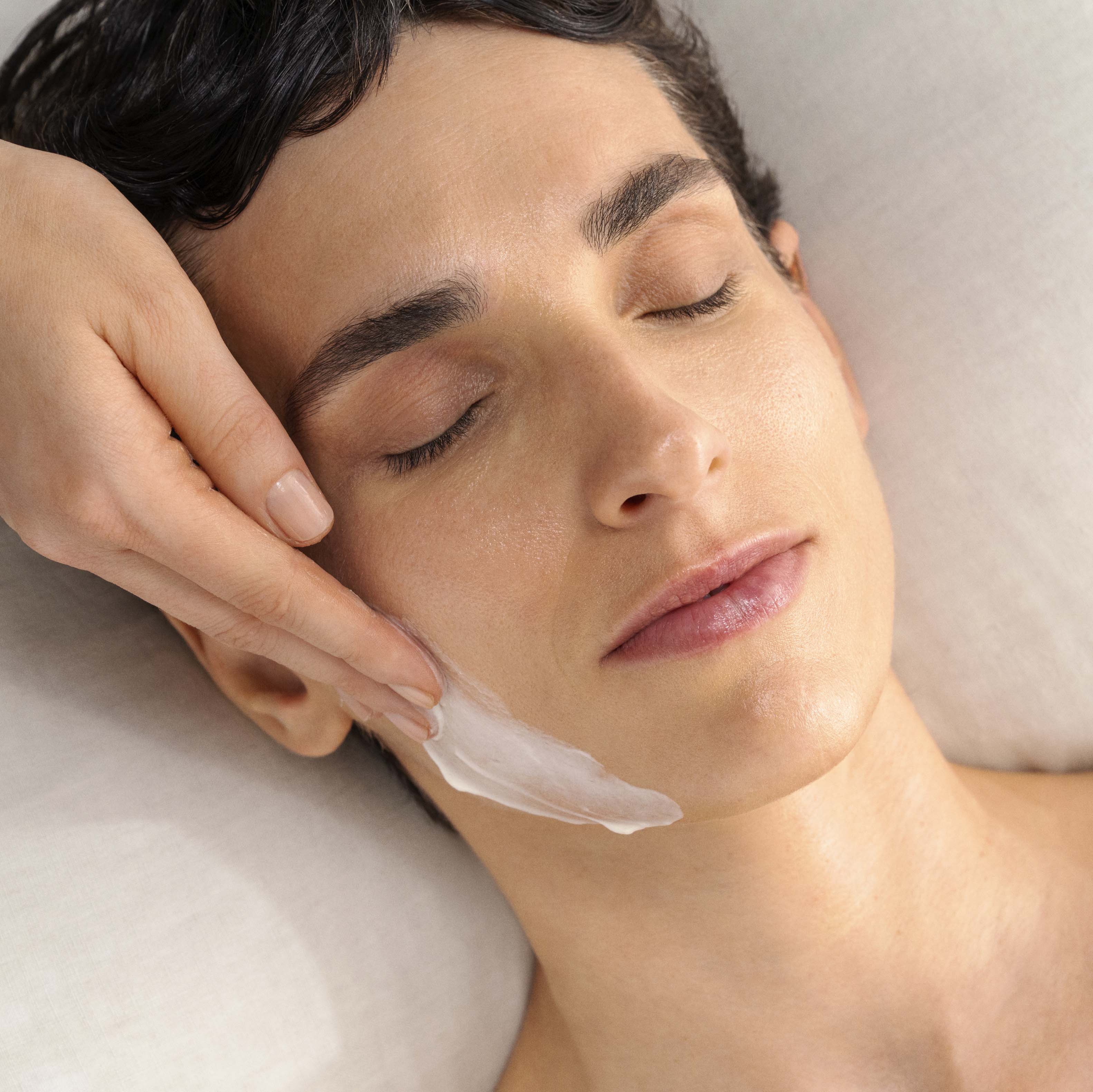 The Restorative Calming Facial - Image 2